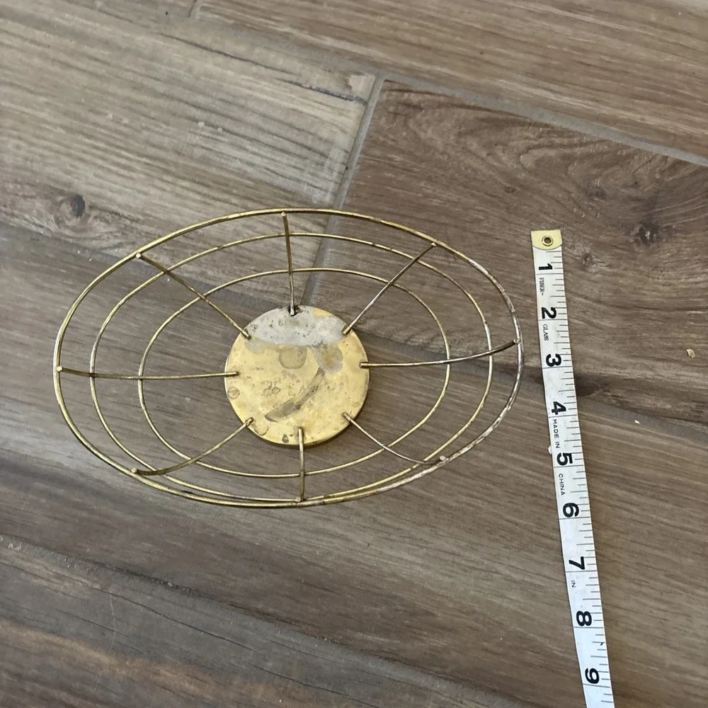 Vintage‎ Gold Tone Basket Brass Colored 8